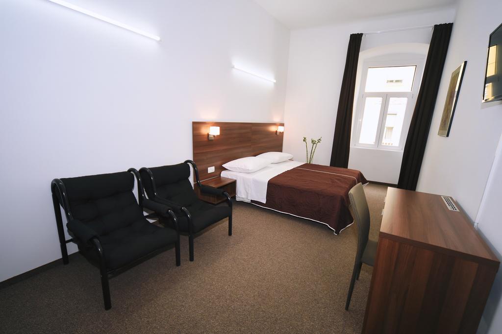 Riva Rooms Rijeka Værelse billede